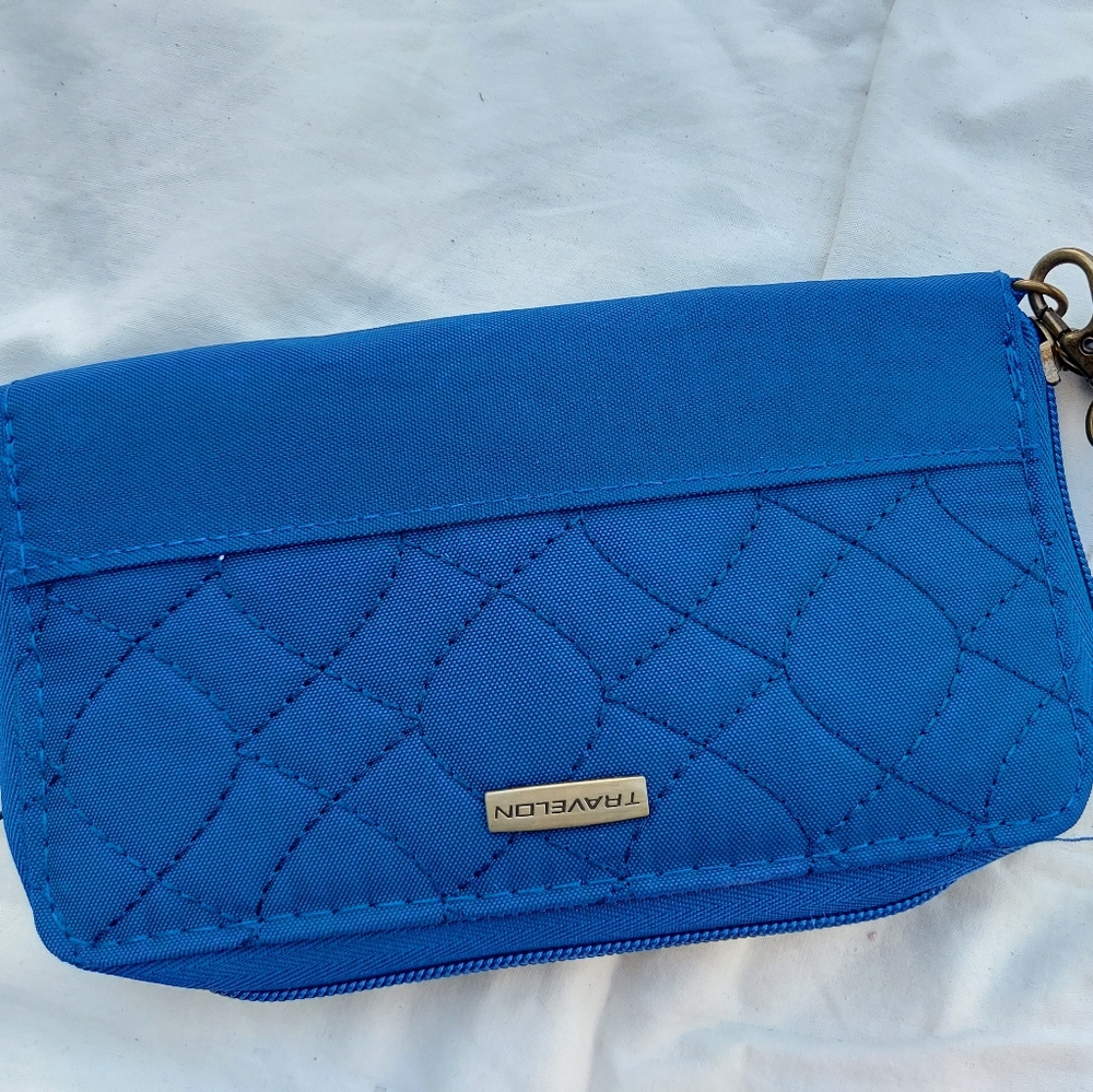 Blue Quilted Travelon Wallet